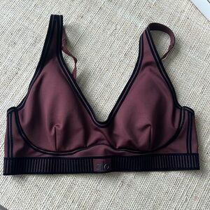 Airlift Line Up Bra